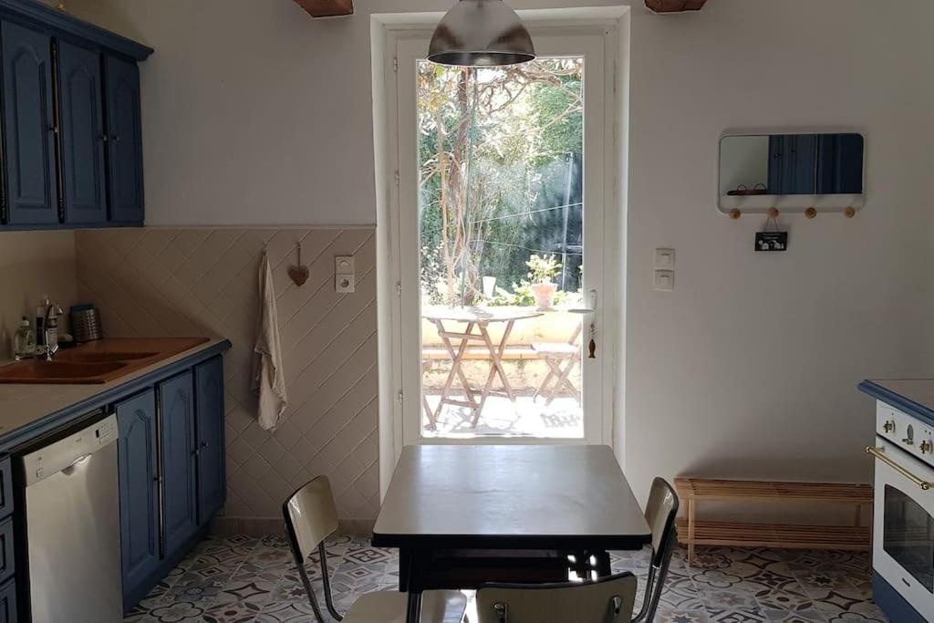 Location Appartement Dans Mas Provencal Monteux Εξωτερικό φωτογραφία