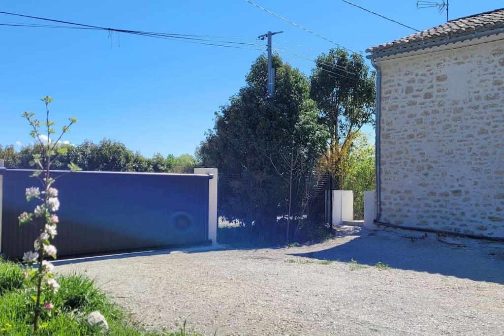 Location Appartement Dans Mas Provencal Monteux Εξωτερικό φωτογραφία